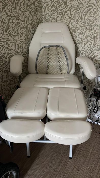 Продам педикюрное кресло