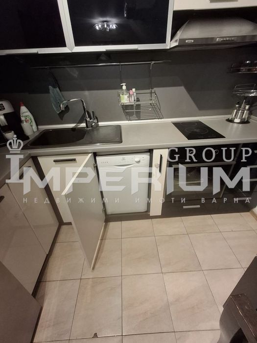 Дава се под наем Тристаен апартамент в Варна, Трошево - 117 кв.м за 648.21 € - Снимка #6