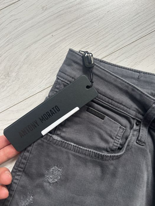 Продам новые джинсы Antony Morato