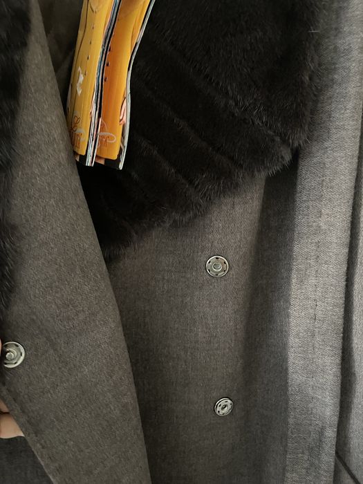 Пальто с норковым воротом