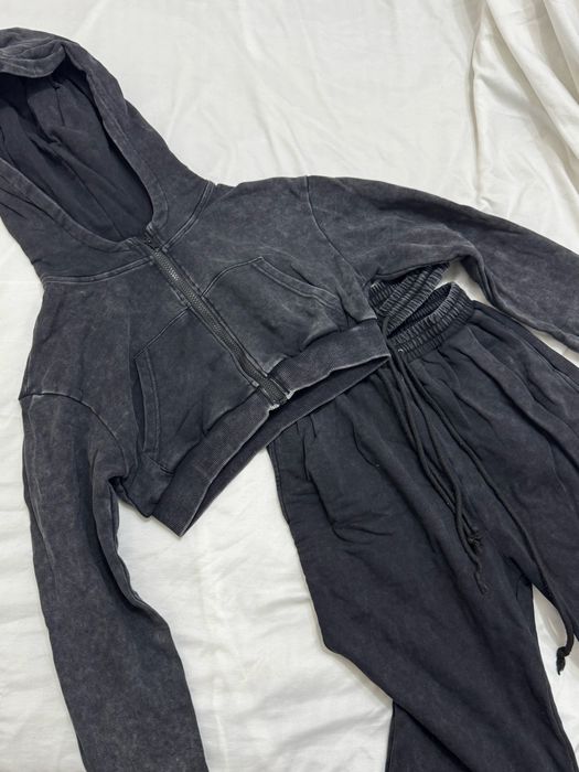 Разгрузка гардероба