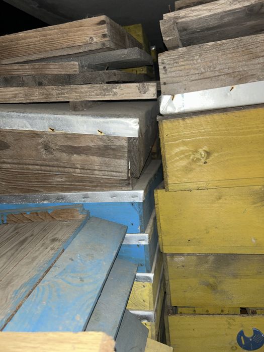 Магазини,дана,корпоси,празни рамки