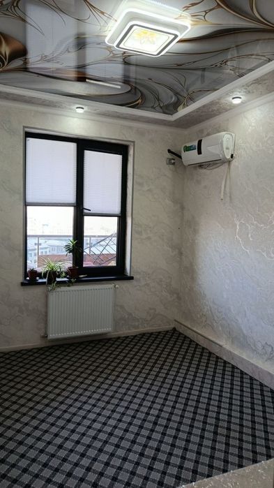 Kvartira sotiladi