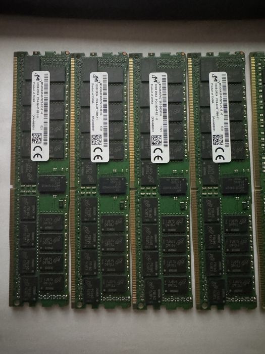 Оперативная память серверная 8 x DDR4 2400 MHz ECC 32Gb = 256Gb