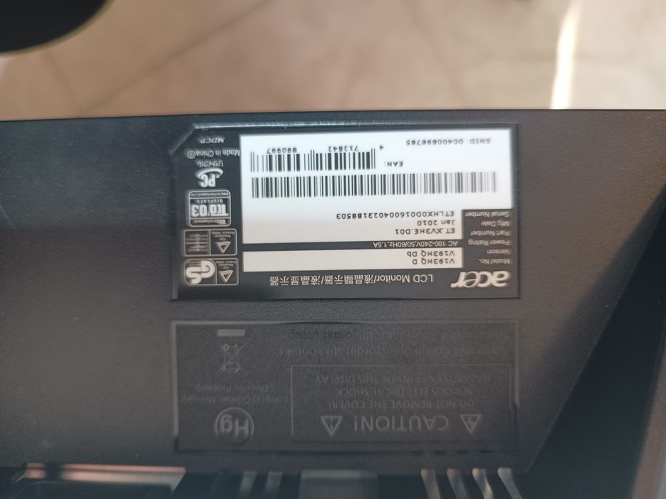 Монитор ACER 18,5" Монитор acer 19 lcd wide v193hqvb като нови