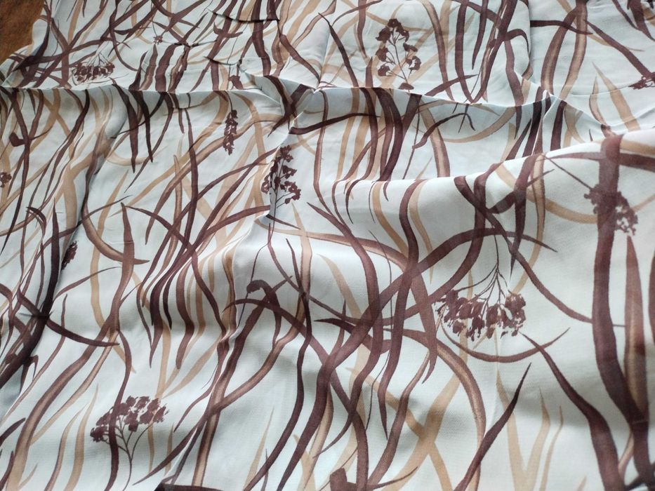 Ткани дешево продаю