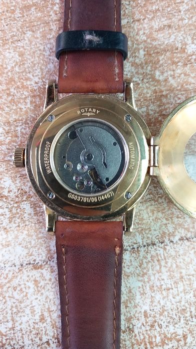 Продавам часовник ROTARY