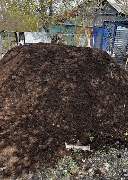 Продаю Перегной,  Навоз,  Чернозём.