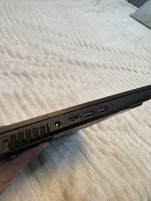 Игровой ноутбук MSI GF75 Thin 8RC