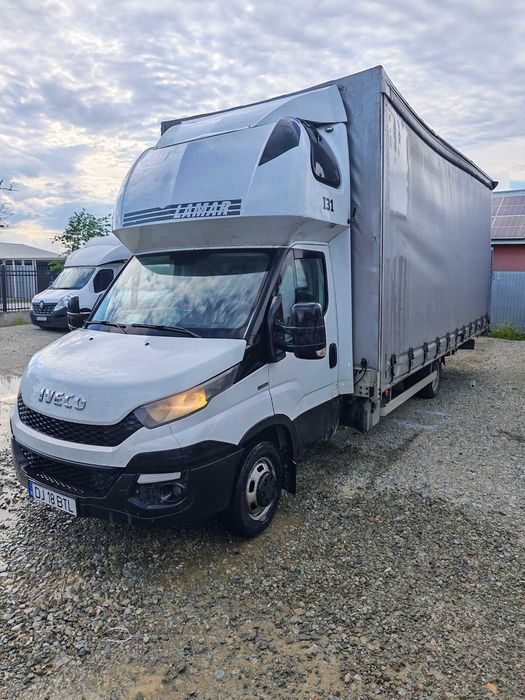 Vand Iveco Daily 3.5 to DETARAT cu lift nou