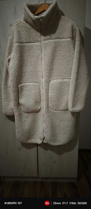 Дамско палто екрю