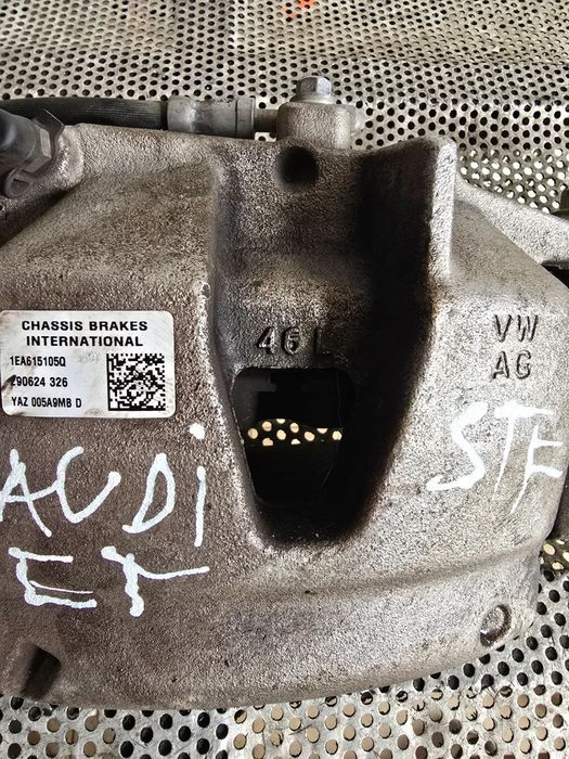 Etrieri Etrier Fata Audi Q4 E-Tron 2021-2025 Cod 1EA615106AC 1EA615105Q
