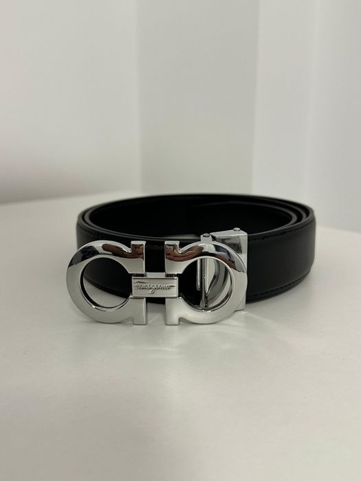 Curea Ferragamo simpla din piele ,lungime 100cm
