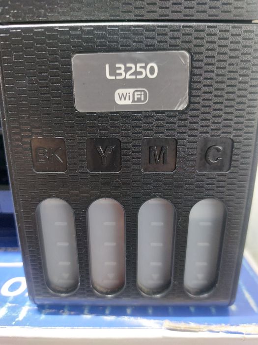 МФУ EPSON L3250w
Цветной струйный принтер 3в1