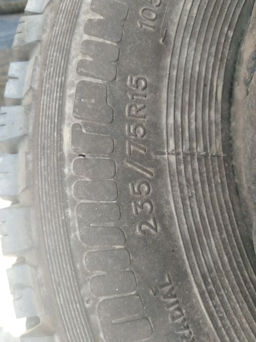 Продам всесезонные шины