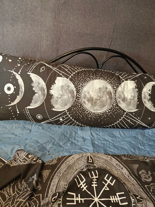 Дълга възглавница плюс 3 калъфки