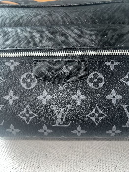 Borseta Louis Vuitton Neagra