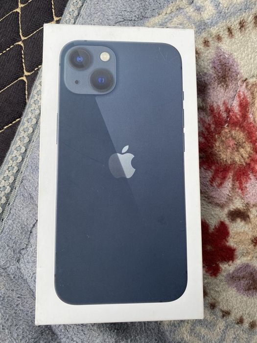 Iphon 13 в идеальном состоянии
