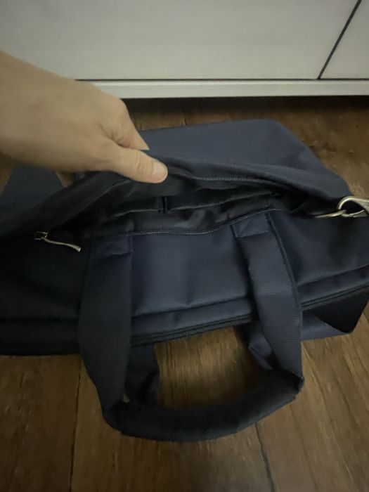 Чехол-сумка для Макбука (RivaCase)