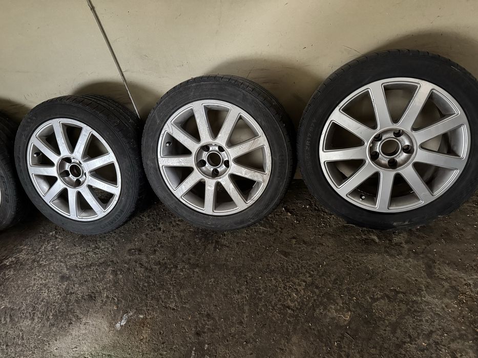 Алуминиеви джанти с летни гуми Ауди S line