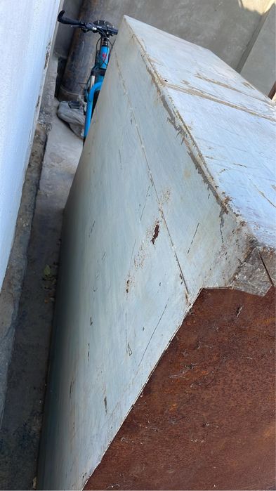 Болшой сеиф двух дверный