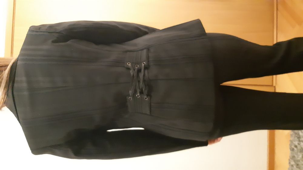 Черен дамски костюм с панталон 38EU / BG 44