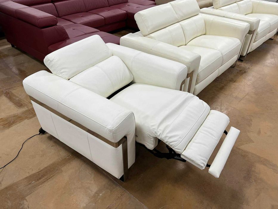 Бели кожени дивани две двойки и фотьойл "Moreno"