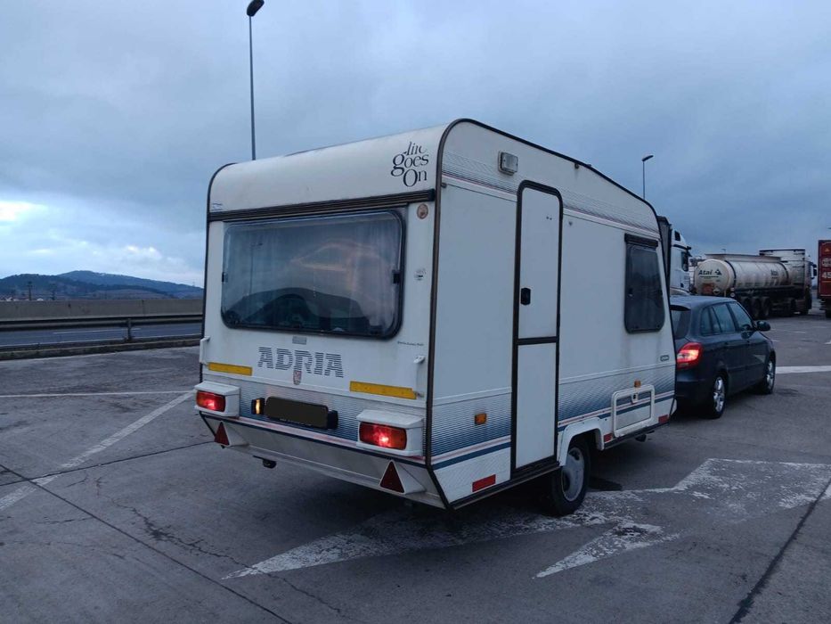 Vând Rulotă ADRIA înmatriculată  si ITP valabil