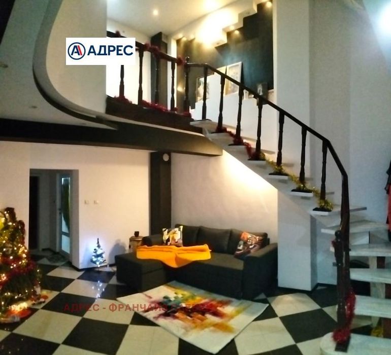 Продава се Мезонет в Враца, Център - 168 кв.м за 1786 €/кв.м - Снимка #1