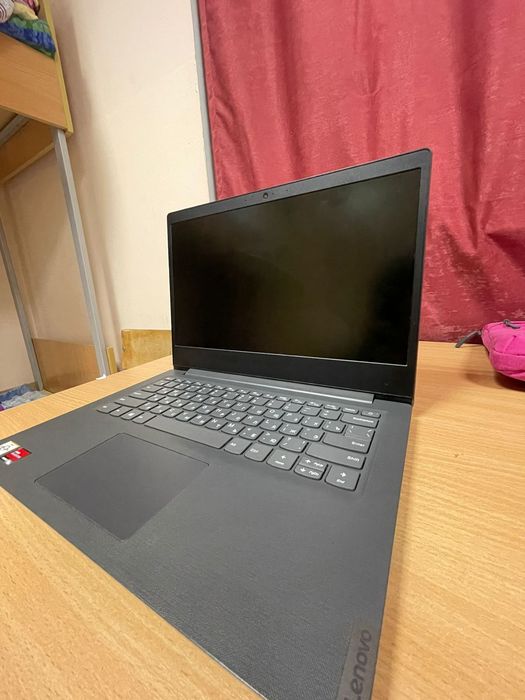 LENOVO V14-ADA комплект