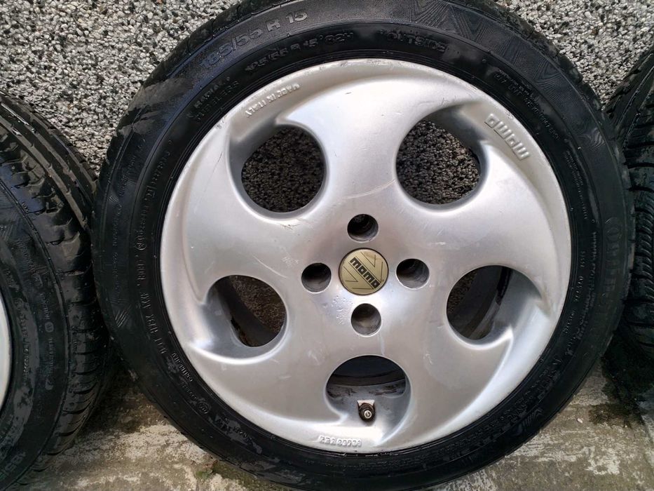 Джанти MOMO с летни гуми 15ки