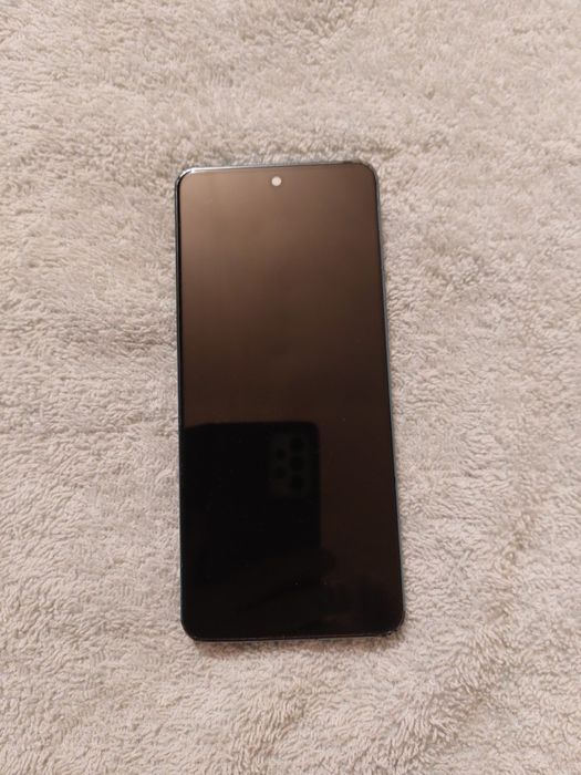 Продам сотовый телефон Техно камон