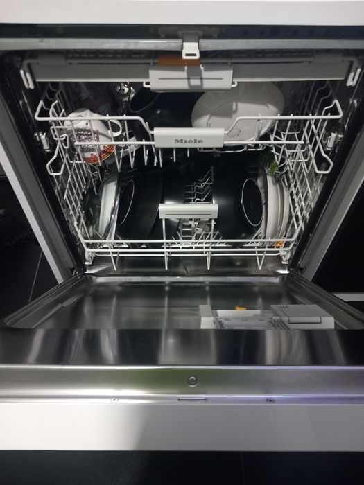 Masina de spalat vase miele