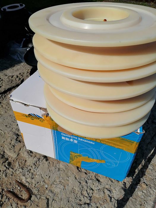 Продам запчасти на автокран
