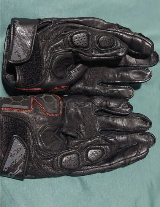 Кожаные мото перчатки