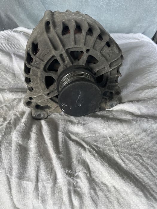 Alternator de curent pentru Audi, Vw, T5