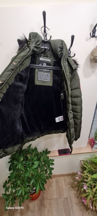 Дамско зимно яке