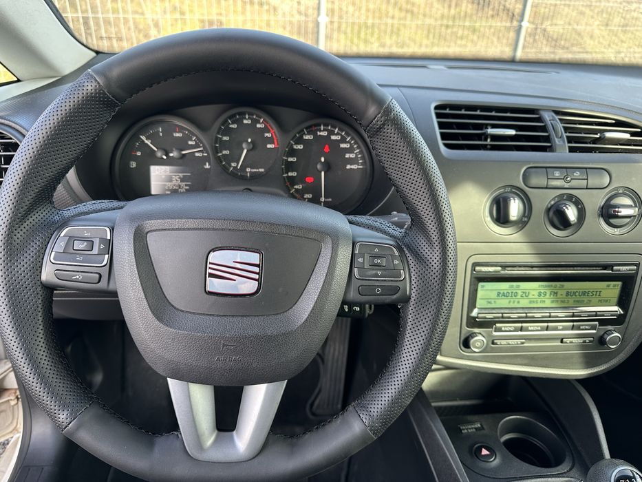 Seat Leon 1.4 TSI Reference 2011 - 125cp 6+1 trepte