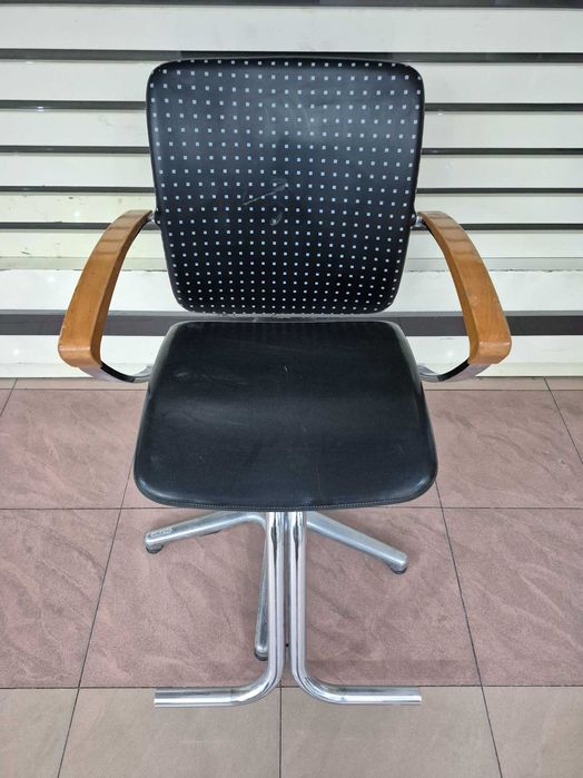 парикмахерские кресла б/у