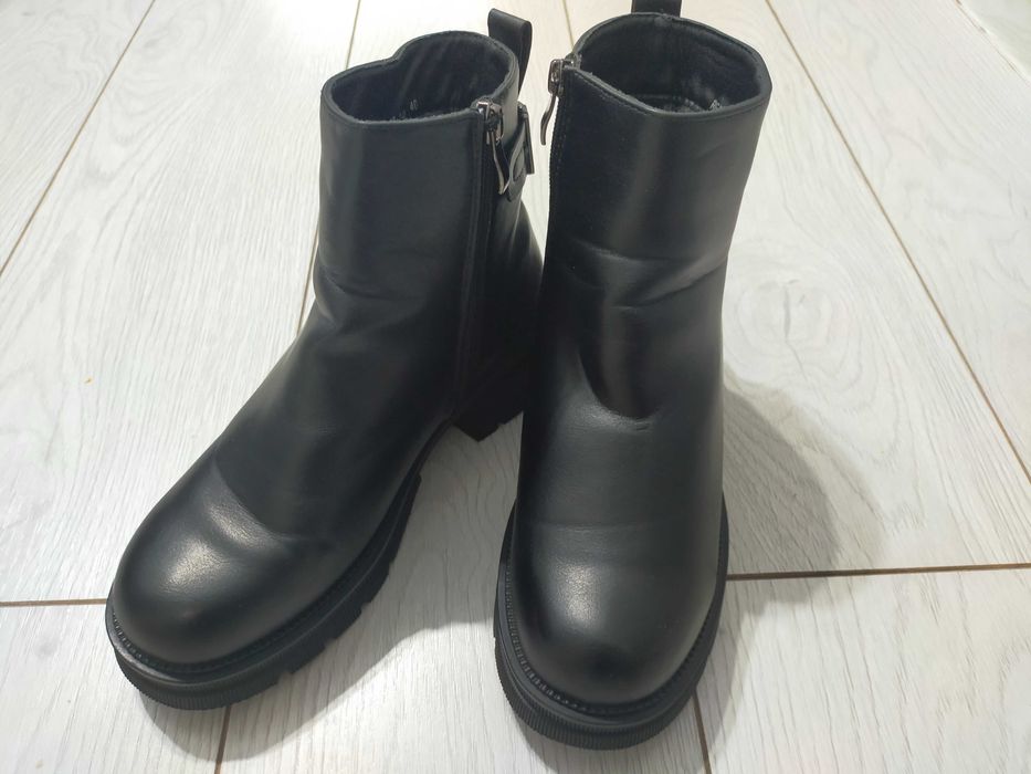 Ботинки демисезонные