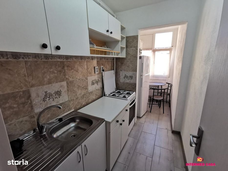 Garsonieră de închiriat – Sibiu, Vasile Aaron. Str. Oncești — fotografia 3
