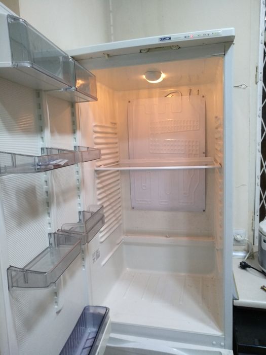 Про холодильники