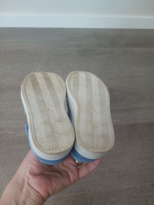 Adidasi baieti piele 24