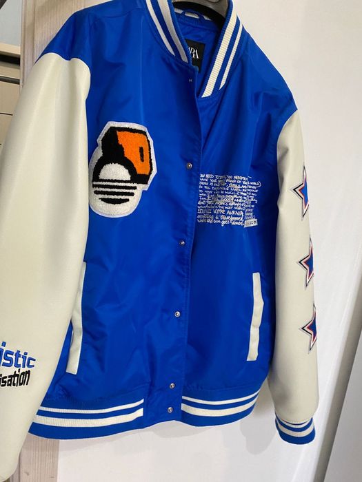 Джемпер/Куртка в отличном состоянии!