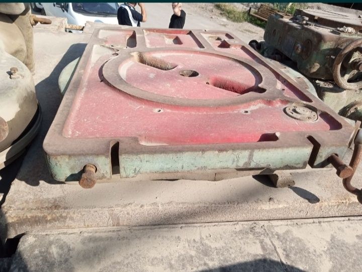 Поворотный стол от кардинально расточного cтaнka