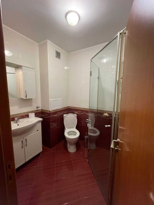 Дава се под наем Тристаен апартамент в София, Витоша - 95 кв.м за 765 € - Снимка #7