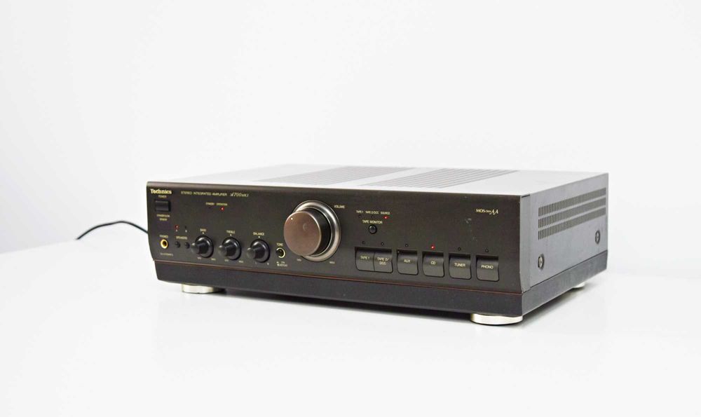 Amplificator Technics SU-A700 MK 3