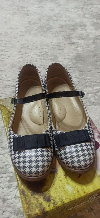 Продам балетки для девочки