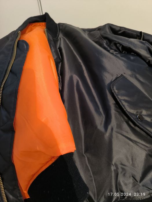 Продается куртка демисезонная (США)