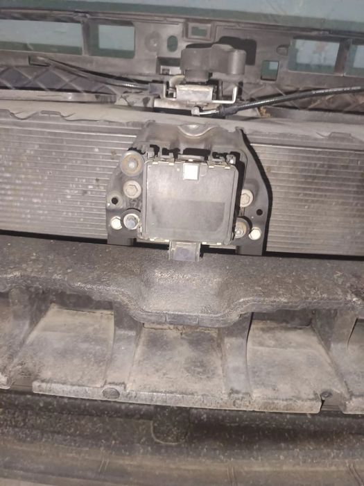 Senzor radar distronic Skoda Superb III